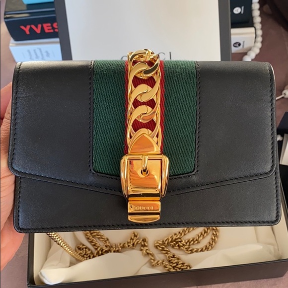 ‼️SOLD‼️Gucci Mini Sylvie Bag - Picture 2 of 6